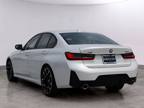 Used 2026 BMW 330i xDrive Sedan AWD/4WD image 5
