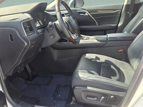 Used 2019 Lexus RX 350 AWD w/ Navigation Package image 23