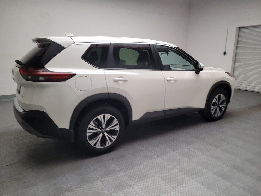 Used 2023 Nissan Rogue SV FWD image 10