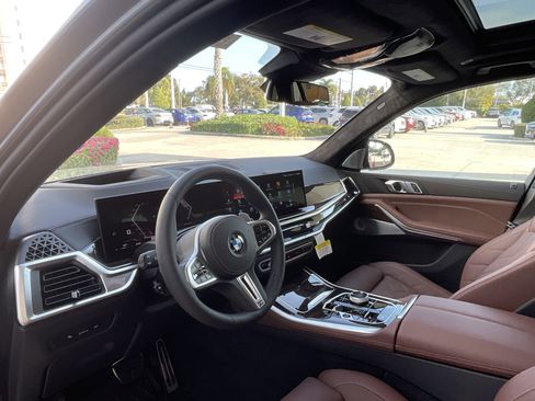 New 2026 BMW X5 M60i image 9