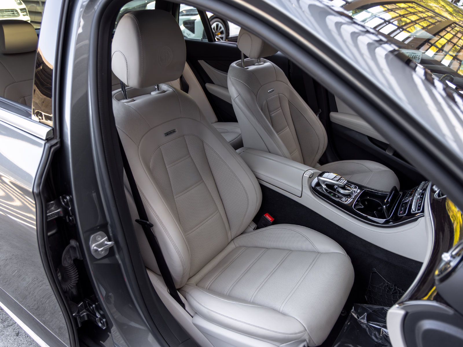 Used 2018 Mercedes-Benz E 63 AMG S image 65