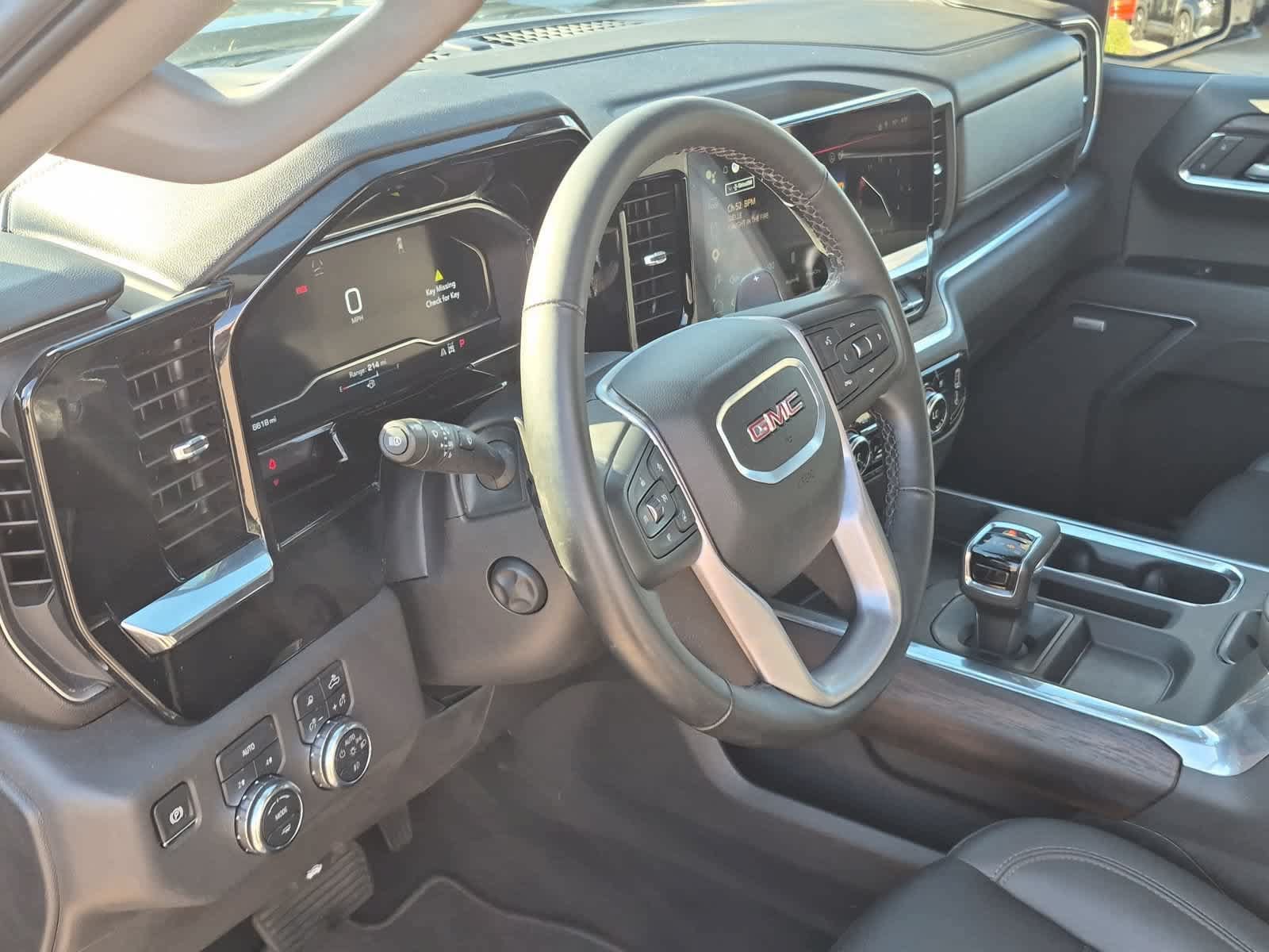 Used 2025 GMC Sierra 1500 SLT w/ SLT Premium Package AWD/4WD image 10