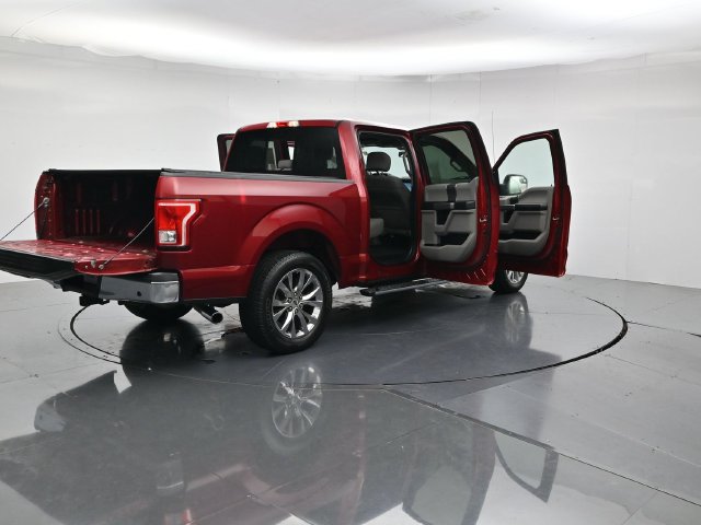 Used 2017 Ford F150 XLT w/ Equipment Group 302A Luxury RWD image 46