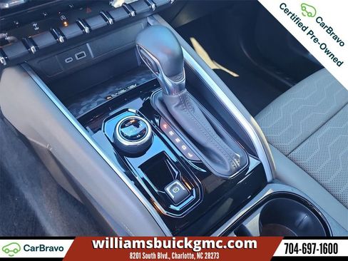 Certified 2024 Chevrolet Colorado ZR2 w/ ZR2 Convenience Package III image 17