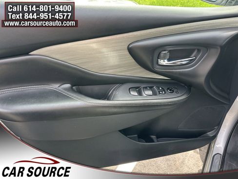 Used 2018 Nissan Murano SV AWD/4WD image 10