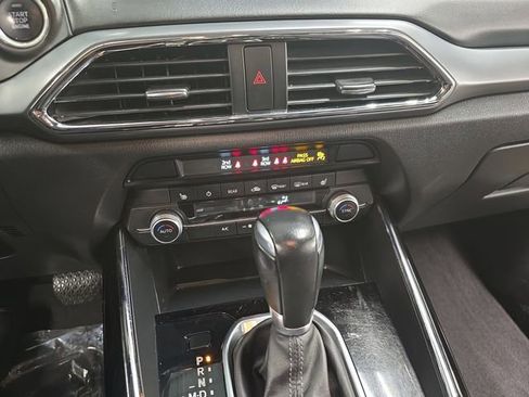 Used 2021 MAZDA CX-9 Touring w/ Touring Premium Package image 10