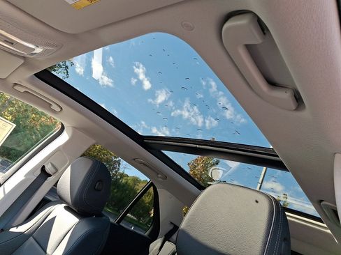 Used 2026 Mercedes-Benz GLE 350 image 9