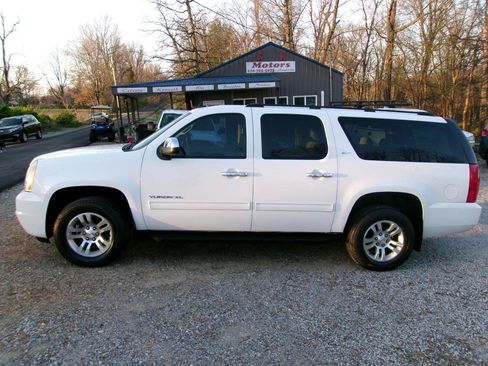 Used 2001 Chevrolet Suburban LT w/ LT Preferred Equipment Group image 25