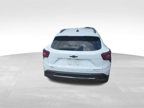 Used 2024 Chevrolet Trax ACTIV w/ Driver Confidence Package FWD image 5