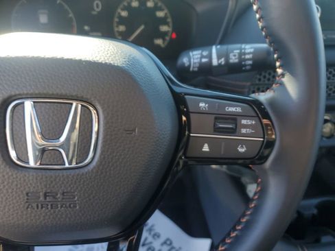 Certified 2025 Honda HR-V Sport image 18