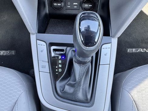 Used 2020 Hyundai Elantra Value Edition FWD image 21