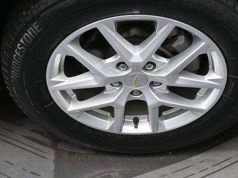 Used 2022 Chevrolet Equinox LT AWD/4WD image 30