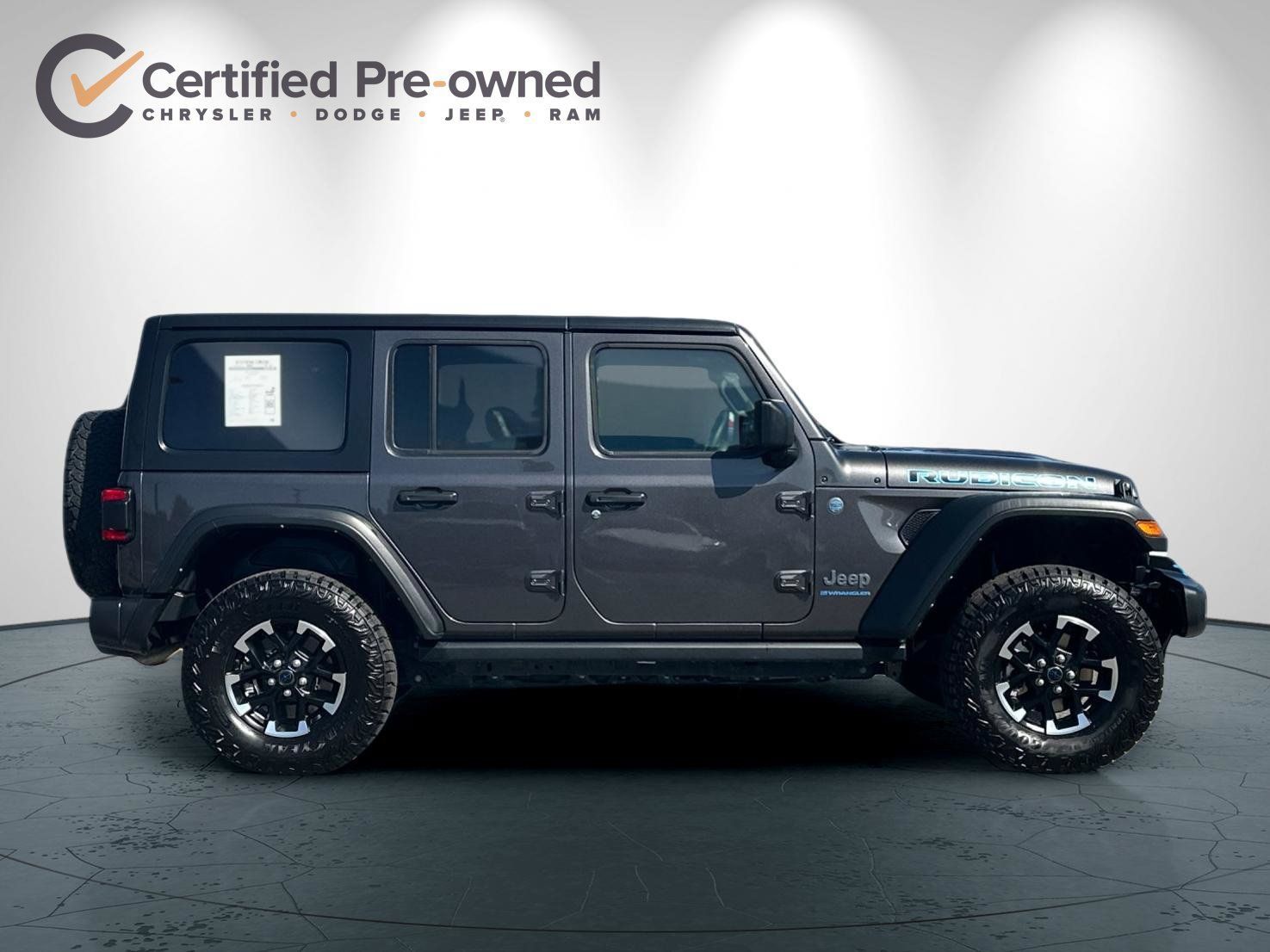 Used 2024 Jeep Wrangler Unlimited Rubicon 4xe AWD/4WD image 3