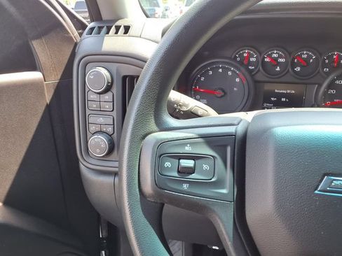 Used 2019 Chevrolet Silverado 1500 Custom Trail Boss AWD/4WD image 12