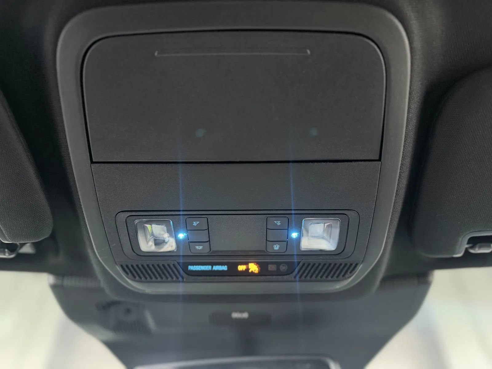 Used 2025 Ford Explorer ST AWD/4WD image 43