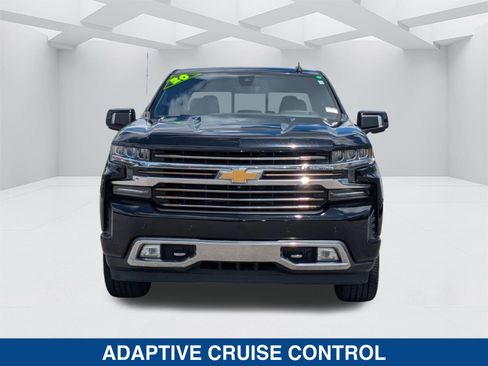 Used 2020 Chevrolet Silverado 1500 High Country w/ Technology Package AWD/4WD image 9