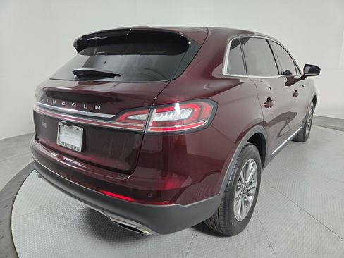 Certified 2022 Lincoln Nautilus Standard w/ Premium Package image 4