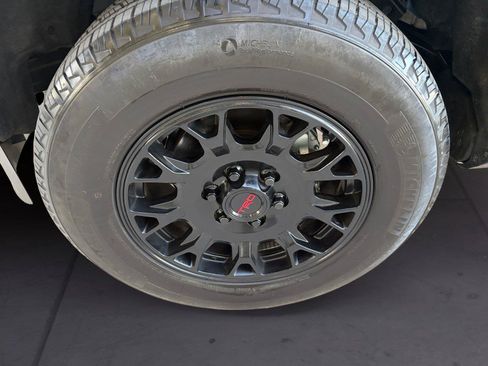 Used 2025 Toyota Tacoma SR5 RWD image 14