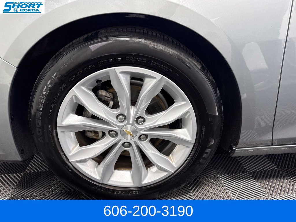 Used 2025 Chevrolet Malibu LT FWD image 10