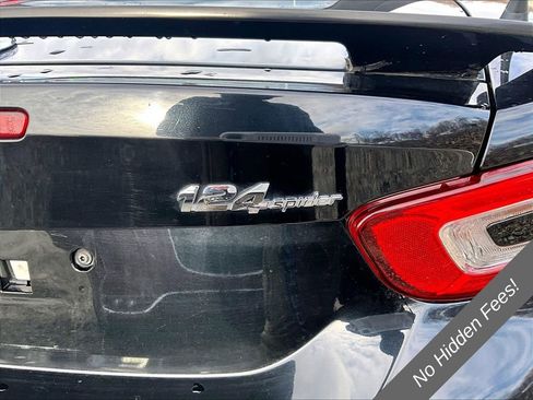 Used 2018 FIAT 124 Spider Classica RWD image 8