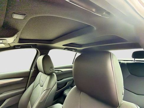 Used 2025 Cadillac CT5 Premium Luxury image 25
