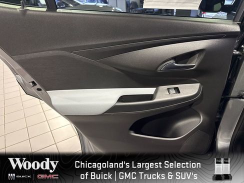 Certified 2025 Buick Envista Preferred image 27