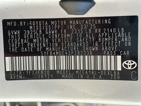 Used 2025 Toyota Corolla LE FWD image 25