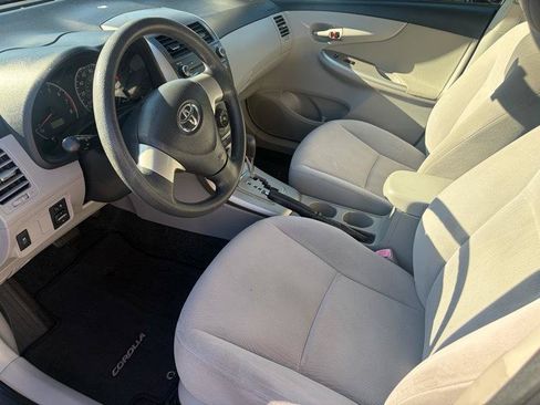 Used 2011 Toyota Corolla LE FWD image 10