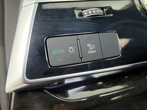 Used 2024 Audi Q8 Premium Plus AWD/4WD image 49