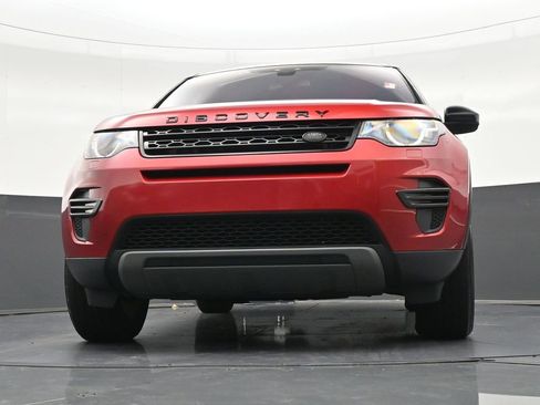 Used 2018 Land Rover Discovery Sport SE image 22