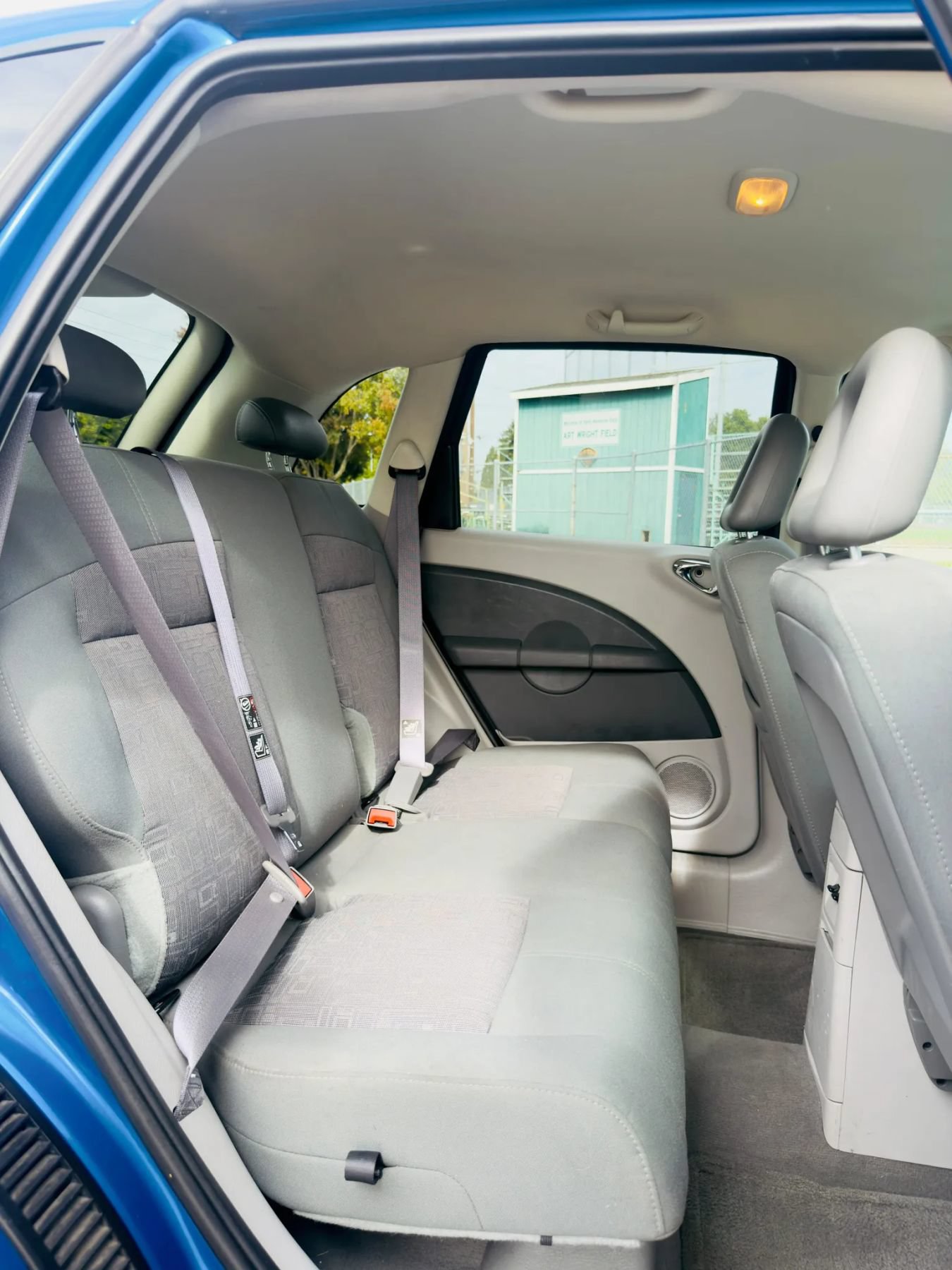 Used 2006 Chrysler PT Cruiser Touring FWD image 12