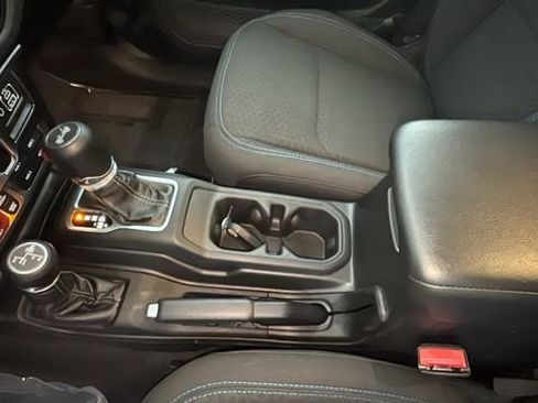 Used 2025 Jeep Wrangler Unlimited Rubicon 4xe w/ Safety Group image 24