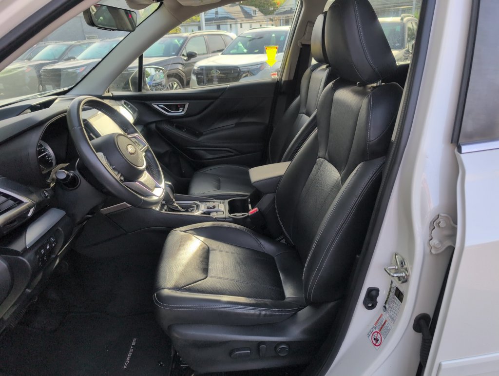 Used 2019 Subaru Forester Limited AWD/4WD image 14