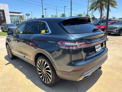Used 2023 Lincoln Nautilus Black Label w/ Class II Trailer Tow Package AWD/4WD image 5