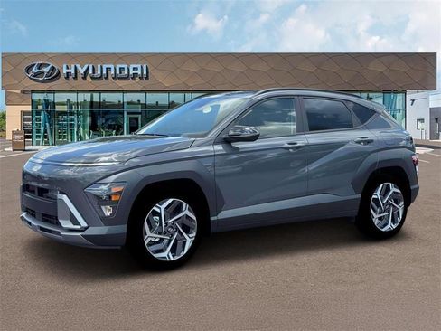 Used 2026 Hyundai Kona SEL Premium AWD/4WD image 2