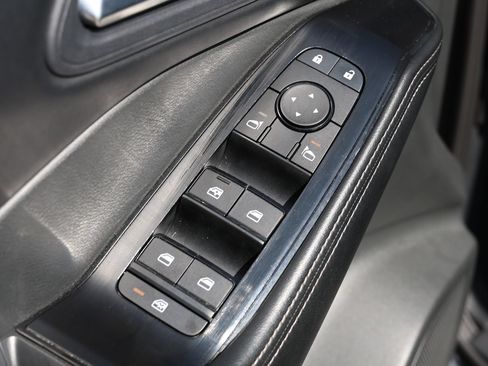 Used 2024 Nissan Rogue SV AWD/4WD image 27