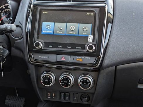 New 2026 Mitsubishi Outlander Sport LE AWD/4WD image 8