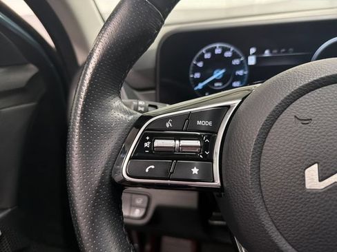 Certified 2024 Kia Seltos SX w/ SX Sunroof Package AWD/4WD image 26