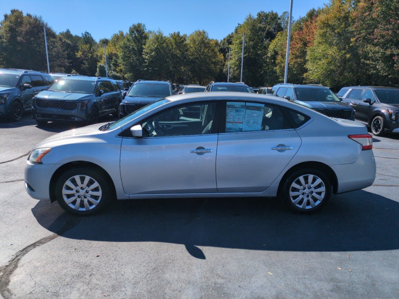 Used 2015 Nissan Sentra SV FWD image 4