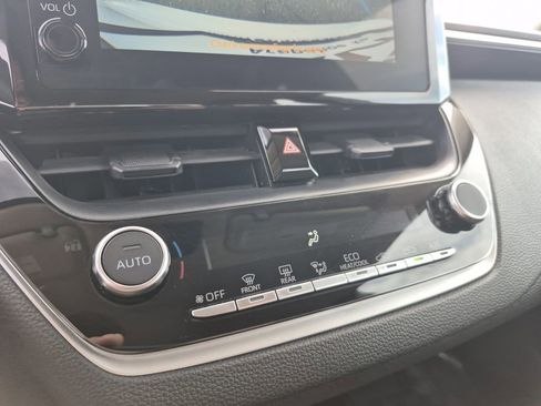 Used 2024 Toyota Corolla LE image 20