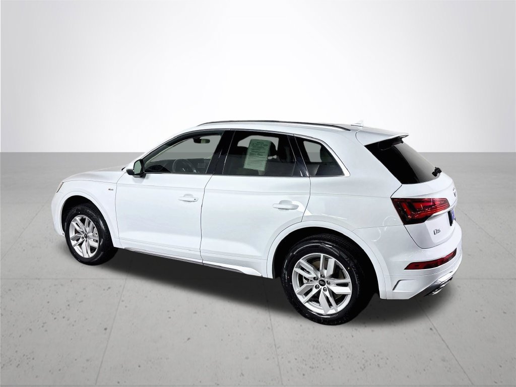 Used 2023 Audi Q5 2.0T Premium w/ Convenience Package AWD/4WD image 8