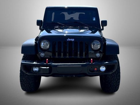Used 2015 Jeep Wrangler Unlimited Rubicon AWD/4WD image 2