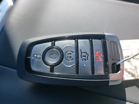 New 2025 Ford Expedition Max Active image 38