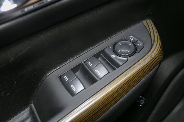 Used 2023 GMC Acadia SLE w/ Driver Convenience Package AWD/4WD image 36