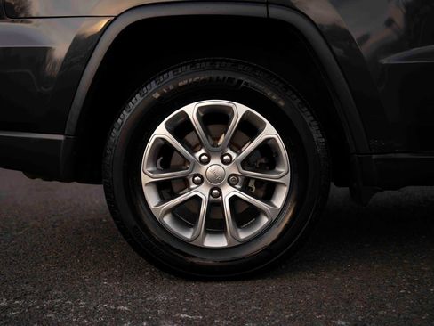 Used 2015 Jeep Grand Cherokee Limited image 26