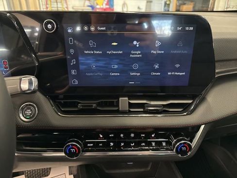 New 2026 Chevrolet Equinox RS w/ Safety and Technology Package AWD/4WD image 15
