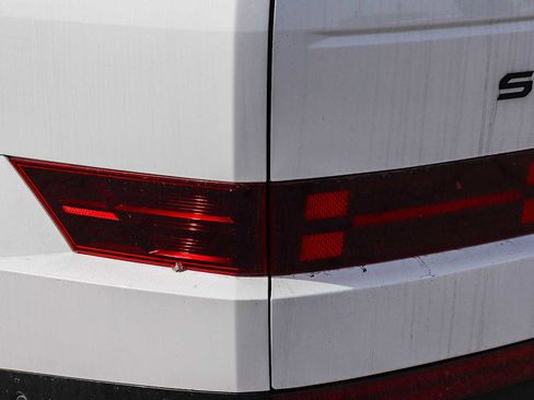 New 2025 Hyundai Santa Fe Calligraphy image 9