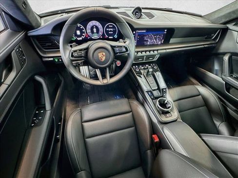 Certified 2025 Porsche 911 Carrera GTS RWD image 20