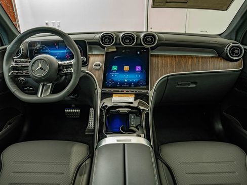 New 2026 Mercedes-Benz GLC 300 4MATIC image 26