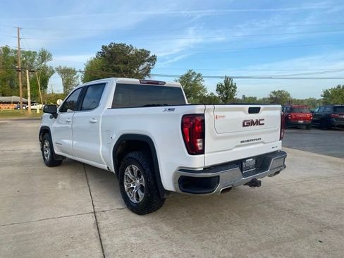 Used 2023 GMC Sierra 1500 SLE w/ X31 Off-Road Package image 7
